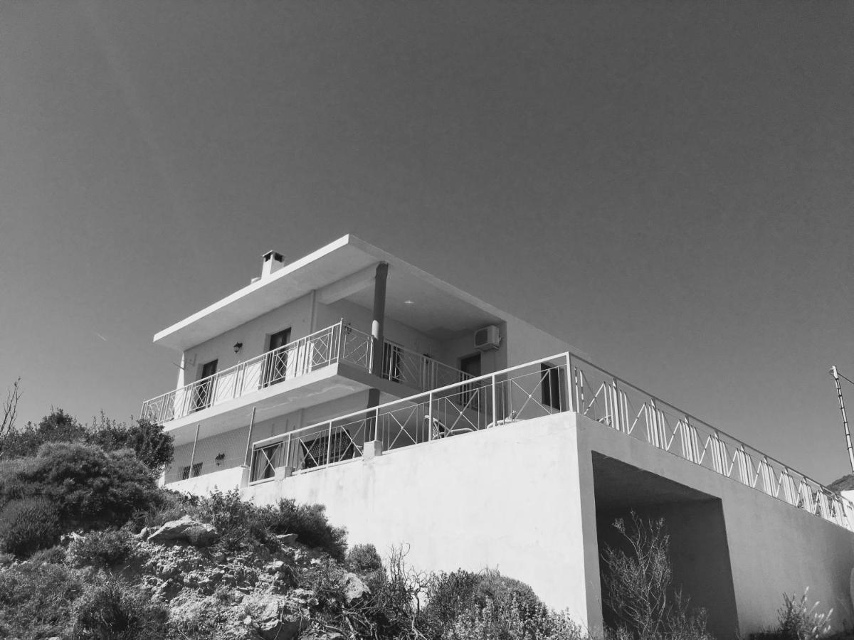 Villa Kalli - Porto Ennia Vromopousi Eksteriør billede