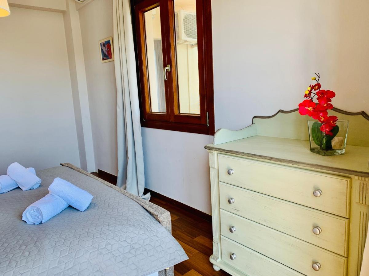 Villa Kalli - Porto Ennia Vromopousi Eksteriør billede